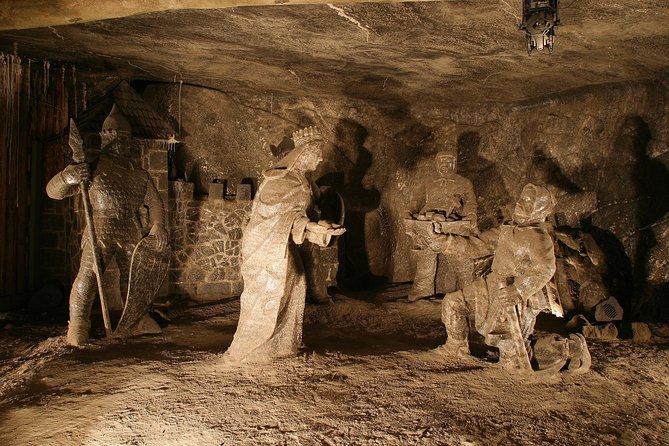 Wieliczka Salt Mine Guided Tour from Krakow with pick-up from Selected Hotels - Inside the Mine: The Flow of What You’ll See