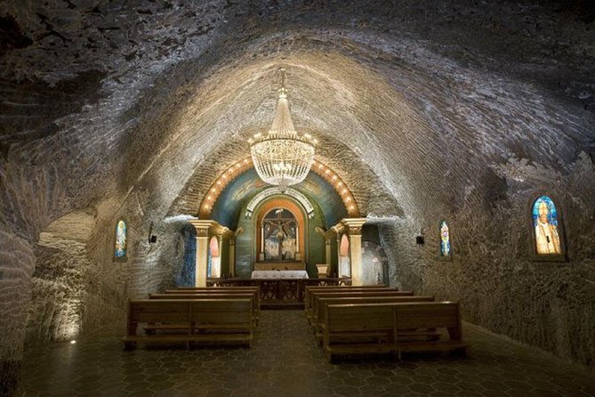Wieliczka Salt Mine Guided Tour with Hotel Transfers - Stop at the mine, then into the tunnels quickly