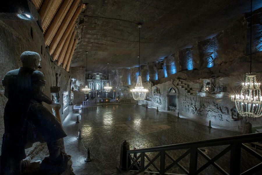 Wieliczka Salt Mine Guided Tour with Skip the Line Tickets - Getting to the mine: transfers, drop-offs, and how not to lose your group