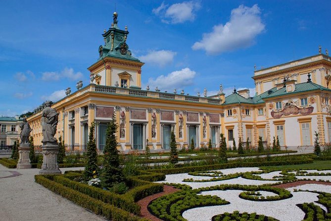 Wilanow Royal Palace : SMALL GROUP /inc. Pick-up/ - What the guides add, from Tomas to Maria