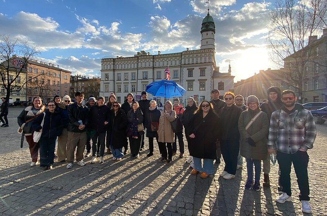 World War Two in Krakow: Jewish Quarter & Ghetto Tour - Stop 4: Father Bernatek Footbridge for a Scenic Pause