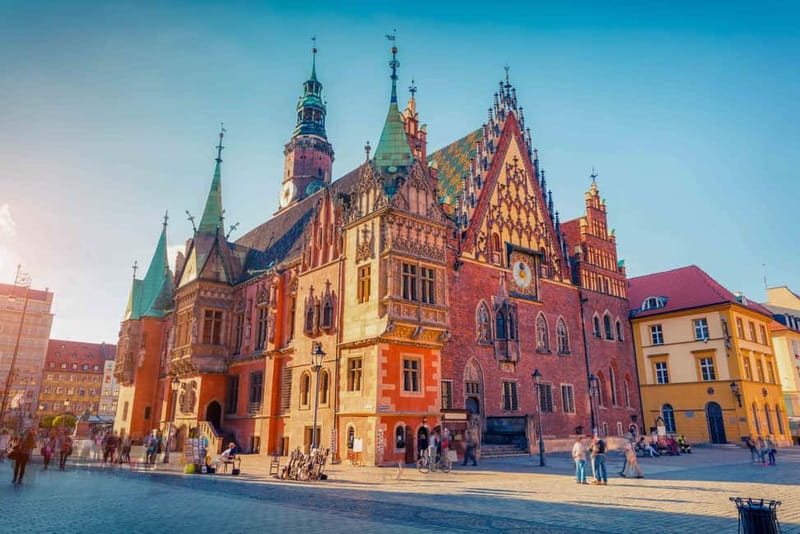 Wroclaw: 3-Hour City WalkingTour with University & Cathedral - Mathematical Tower View: Market Square From Above