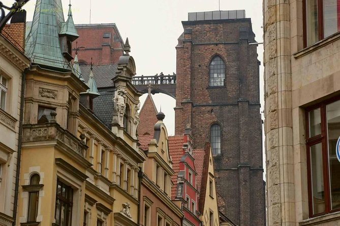 Wroclaw different - secrets of the city, 2 hours. 3-9 people - Key highlights you will feel right away