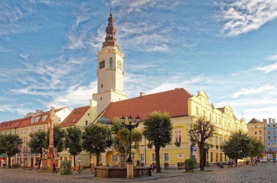 Wroclaw: Lower Silesia, Ksiaz Castle & Church of Peace Tour - How The 6-Hour Wrocław to Lower Silesia Day Actually Feels