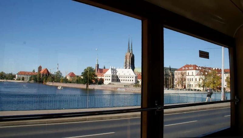Wroclaw: Private Tour by smal Historic Tram 1,5h 13-16 seats - The real fun detail: the tram driver and the track point moments