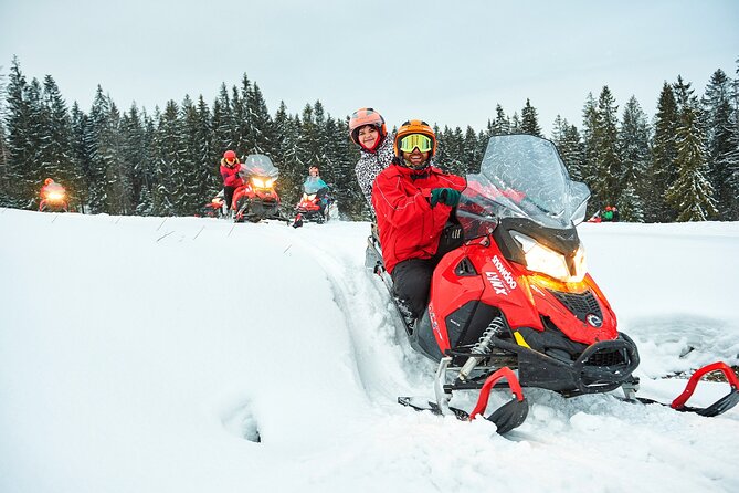 Zakopane: 3 hours Snowmobiles Guided Tour with bonfire and meal - First stop: Snowdoo base in Kościelisko