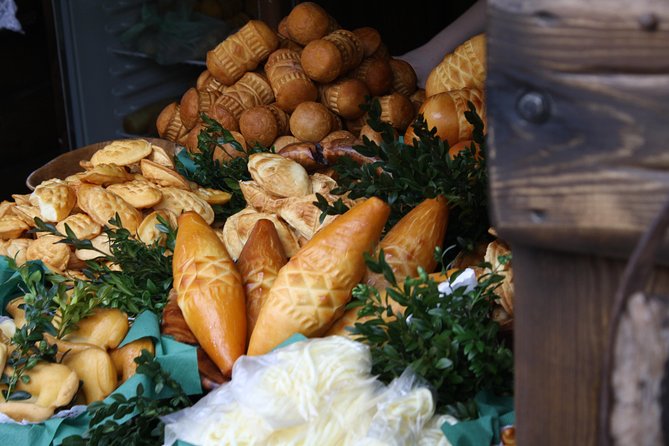Zakopane Guied Tour: Cable Car, Local Spirits & Thermal Baths - The Road Stops That Explain Podhale Culture Fast