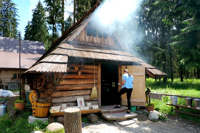 Zakopane, Tatra Mountains w/ Gubalowka Funicular tour from Krakow - Gubałówka funicular: the 30-minute move that buys you the view