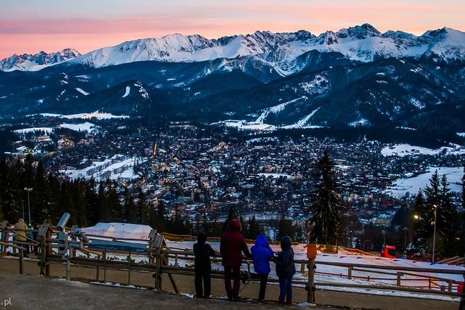 Zakopane & Thermal Springs: Private Tour - Zakopane town: highlander culture, architecture, and ski-jump views