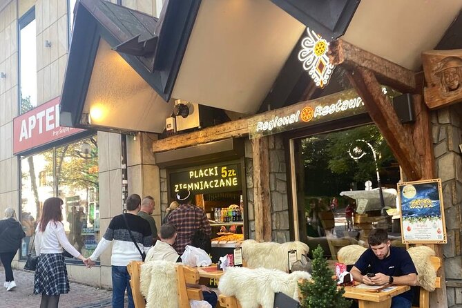 Zakopane Tour from Krakow with Thermal SPA and Hotel Pick up - Chocholowskie Termy: Natural Thermal Pools for a Real Reset
