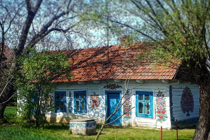 ZALIPIE - painted village, unique small group tour from Krakow - Souvenirs and Timing: Bringing Home a Little Folk Art